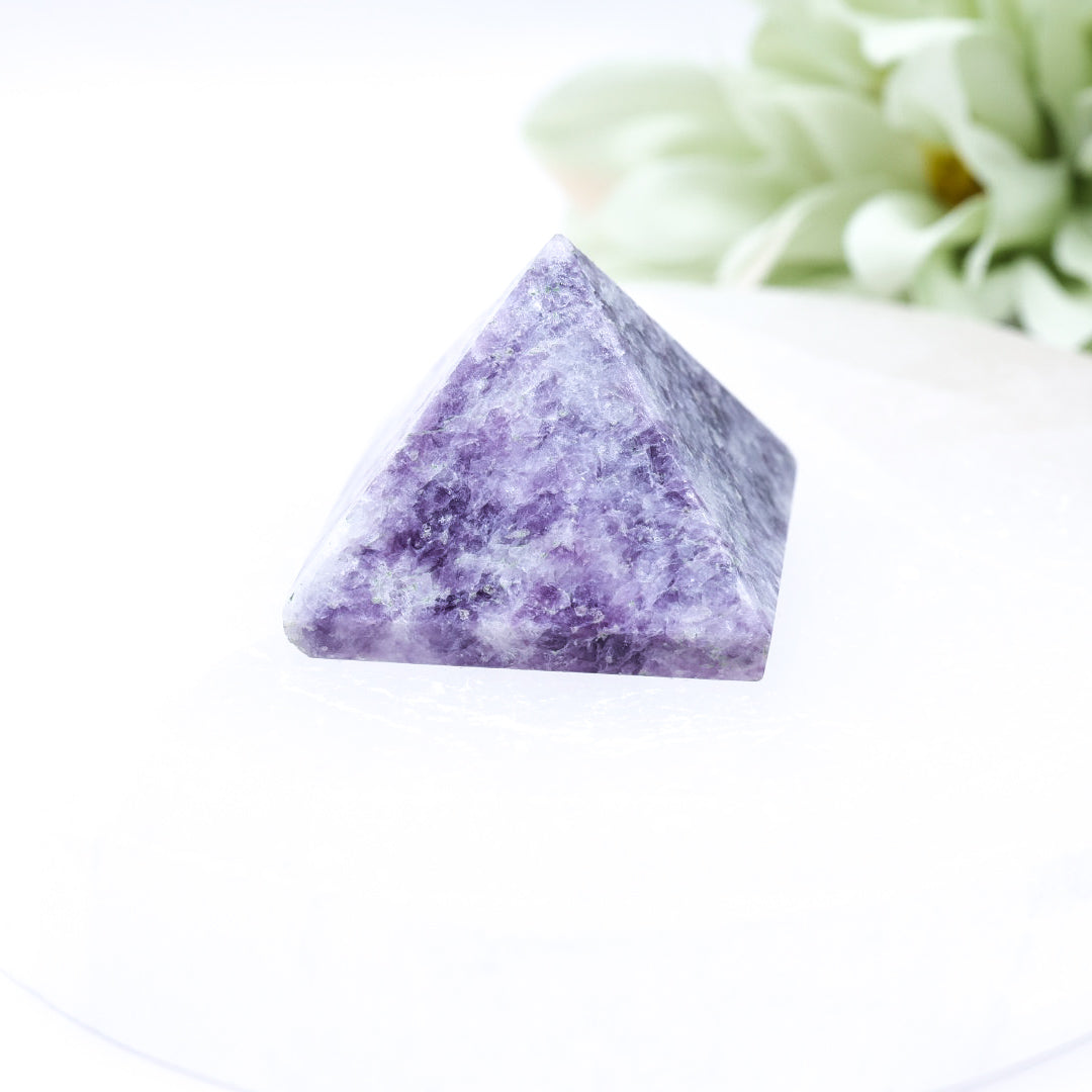 Small Lepidolite Pyramid | 1.5cm