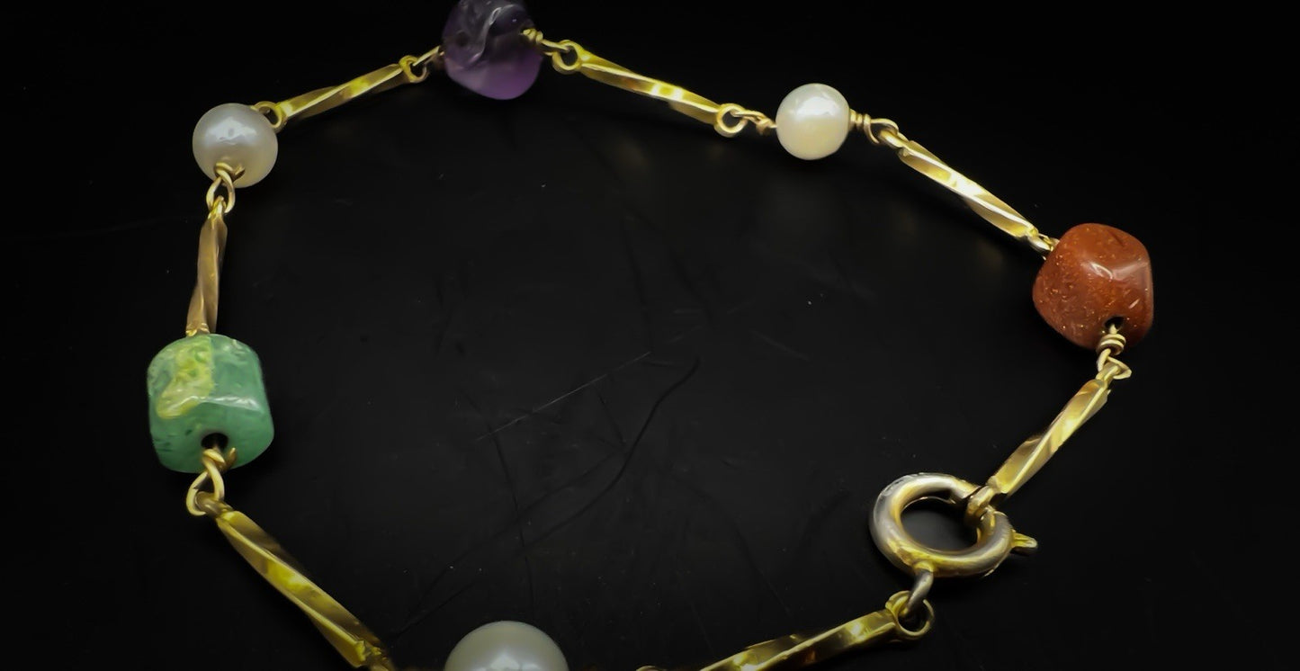 Minimalist Gold-tone Bracelet With Polished Gemstones