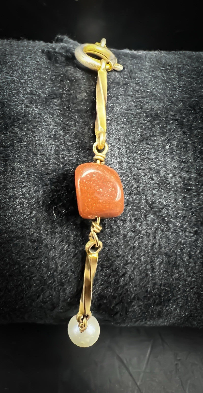 Minimalist Gold-tone Bracelet With Polished Gemstones