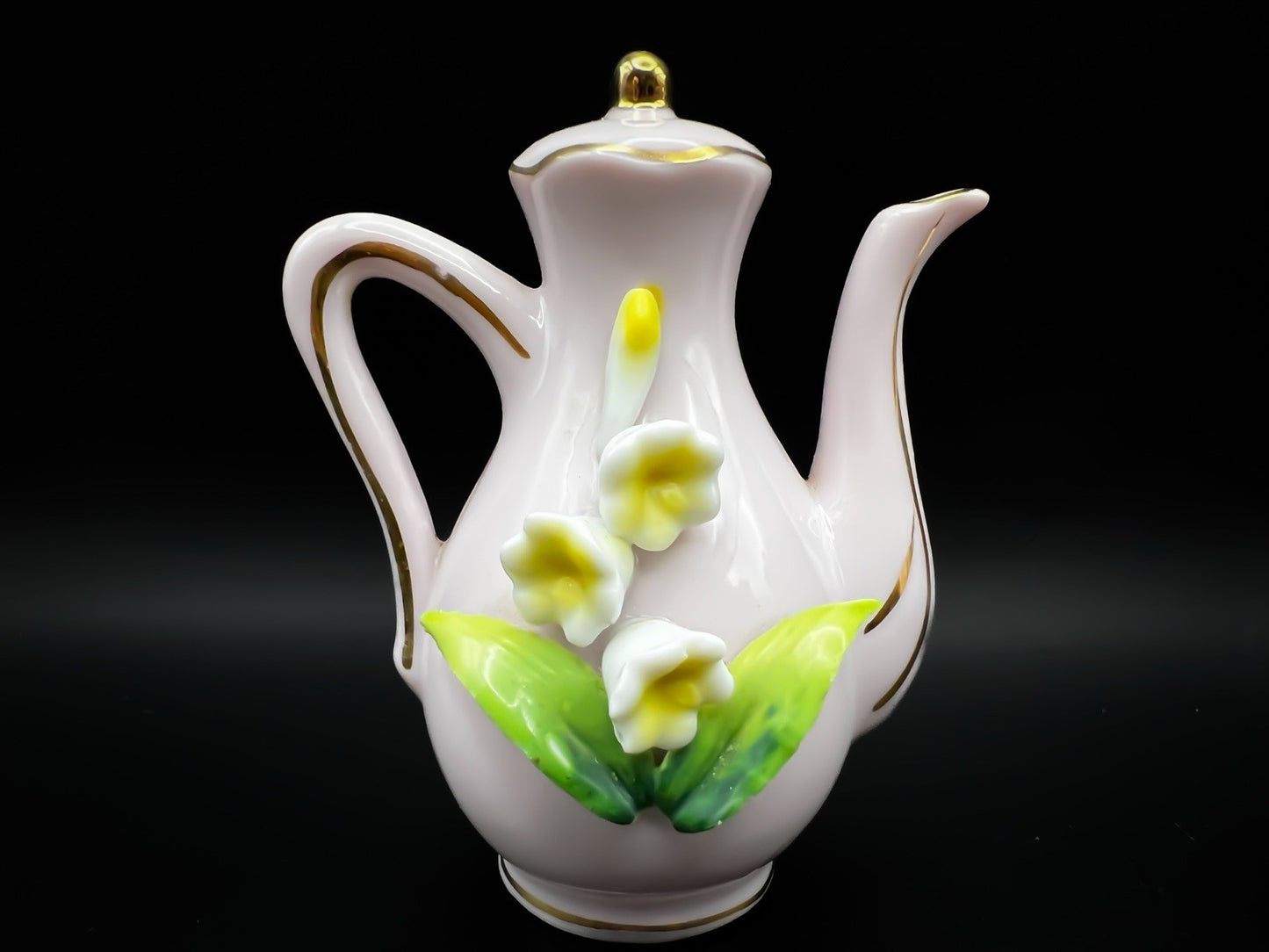 Vintage Japanese Pink Gold Trimmed Tea Pot Salt Pepper Shakers Floral Porcelain