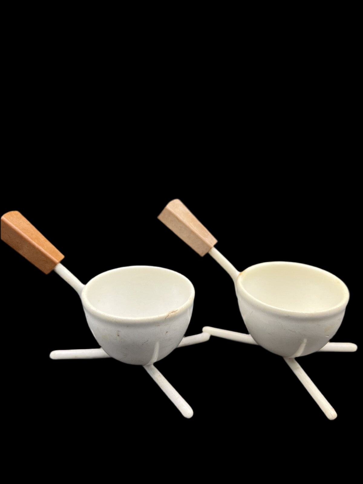 Rare Set Of 6 Tripod Egg Cups Mid-Century Modern, Retro Kitchen Accessories