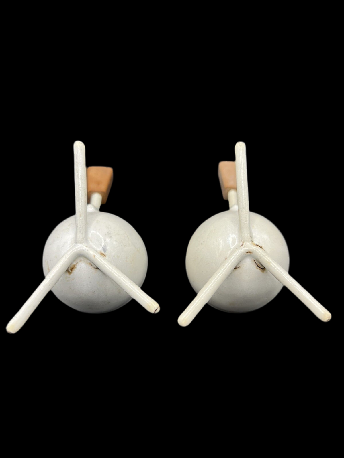 Rare Set Of 6 Tripod Egg Cups Mid-Century Modern, Retro Kitchen Accessories