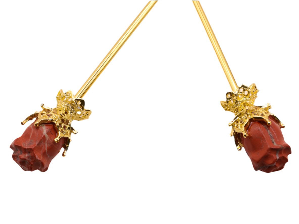 Single Red Jasper Rose Hair Stick – Elegant Golden Crystal Hairpin