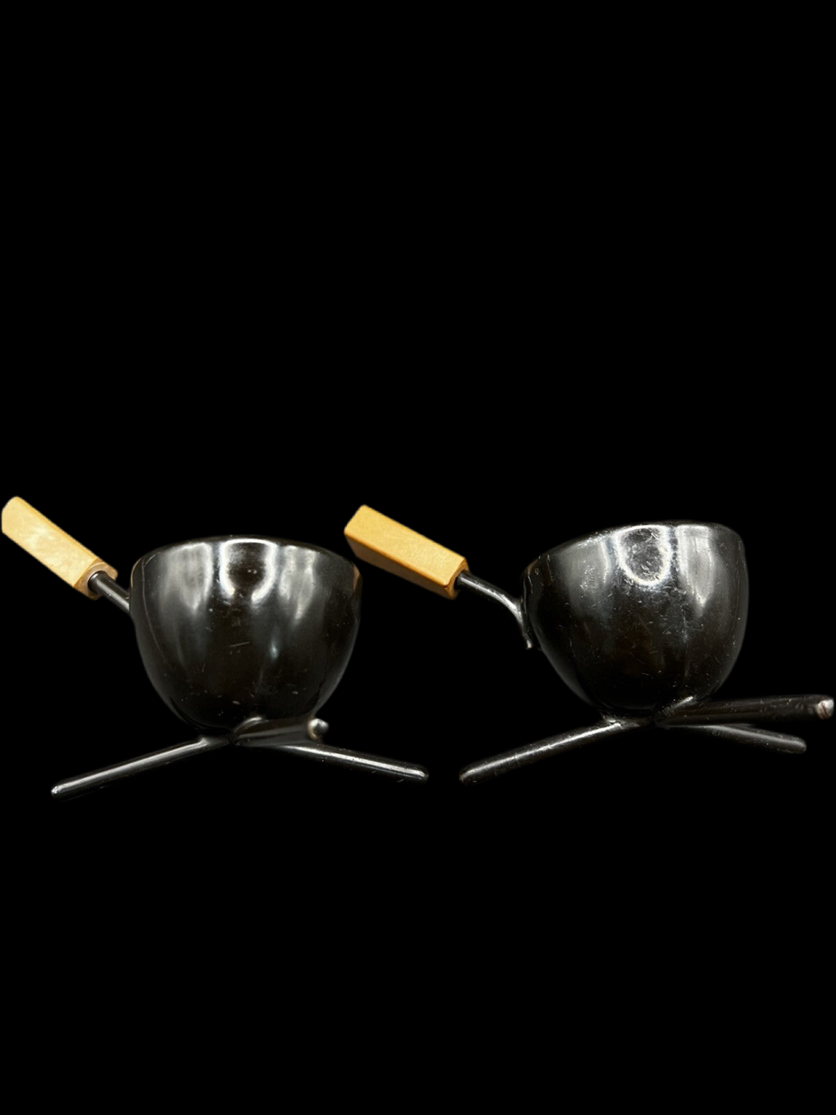 Rare Set Of 6 Tripod Egg Cups Mid-Century Modern, Retro Kitchen Accessories