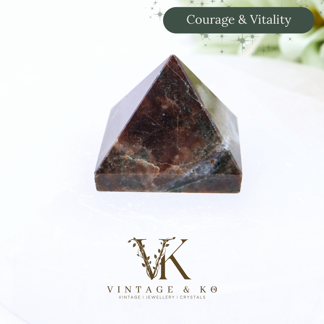 Small Jasper Pyramid | 1.5cm