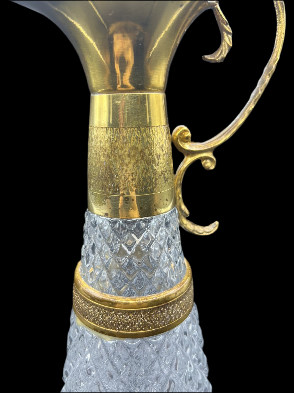 Vintage Golden Diamond-Cut Glass Claret Wine Decanter (34cm / 13.39")