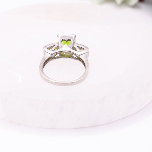 Y2K 925 Sterling Silver Green Stone Ring with Heart