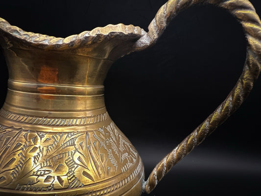 Vintage Brass Home Decor Jug, High Quality Indian Wedding Styling Accessories