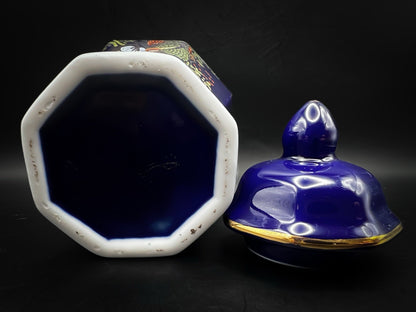 Chinese Blue Ginger Jar - Vintage Porcelain With Lid Hand-Painted Gold Trim