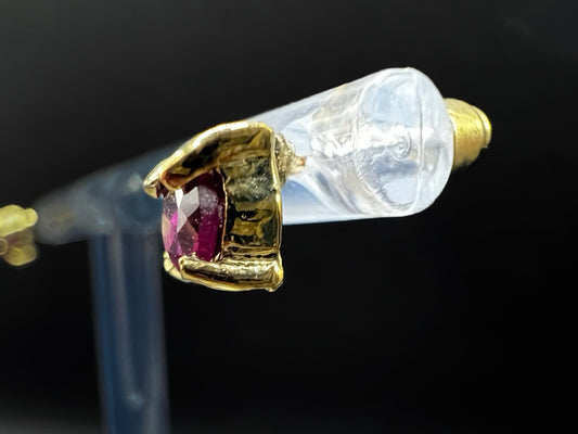 10kt Gold-plated 5mm Stud Earrings With Purple/Pink Stone, Elegant Jewellery