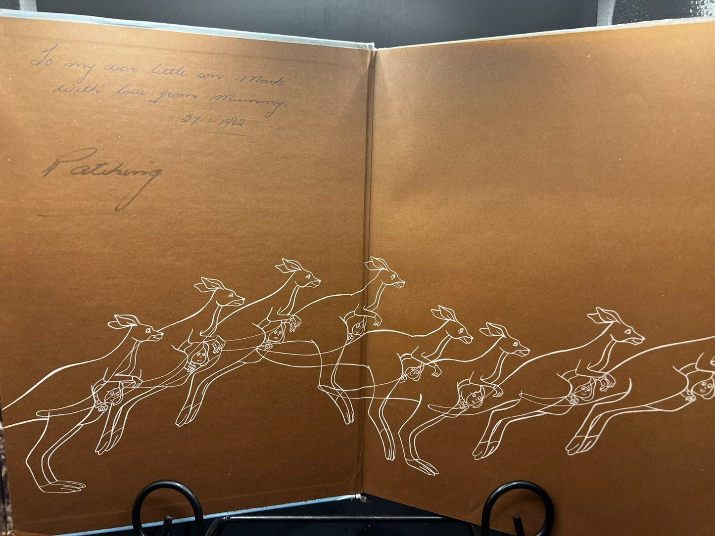 1977 Australian Children's Book Kangaroo Vintage Inscribed 1987 Rare Collectible