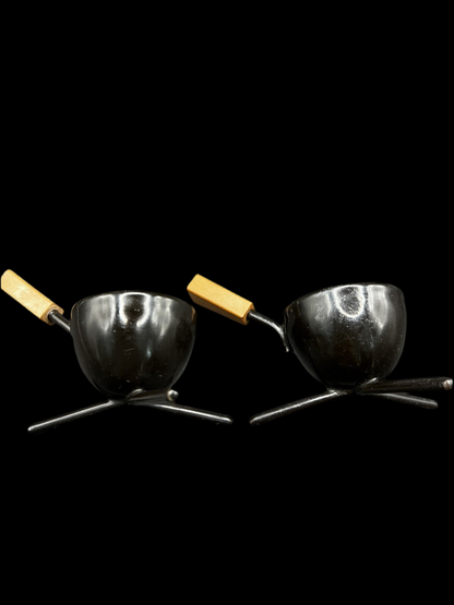 Rare Set Of 6 Tripod Egg Cups Mid-Century Modern, Retro Kitchen Accessories