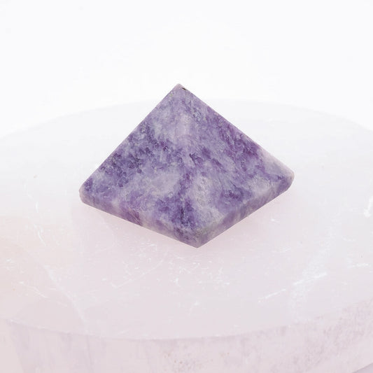 Small Lepidolite Pyramid || 1.5cm