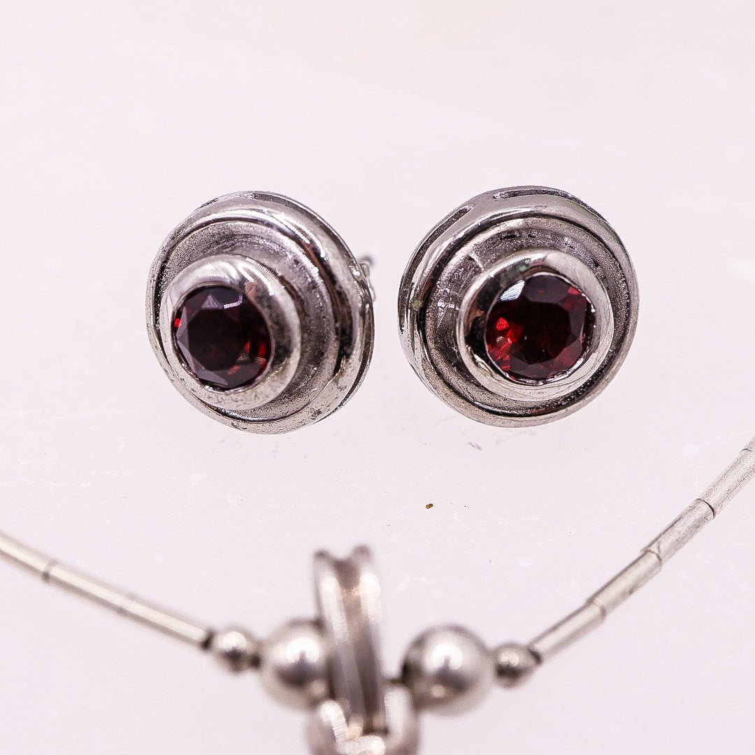 925 Sterling Silver Set with Deep Red Faceted Stones