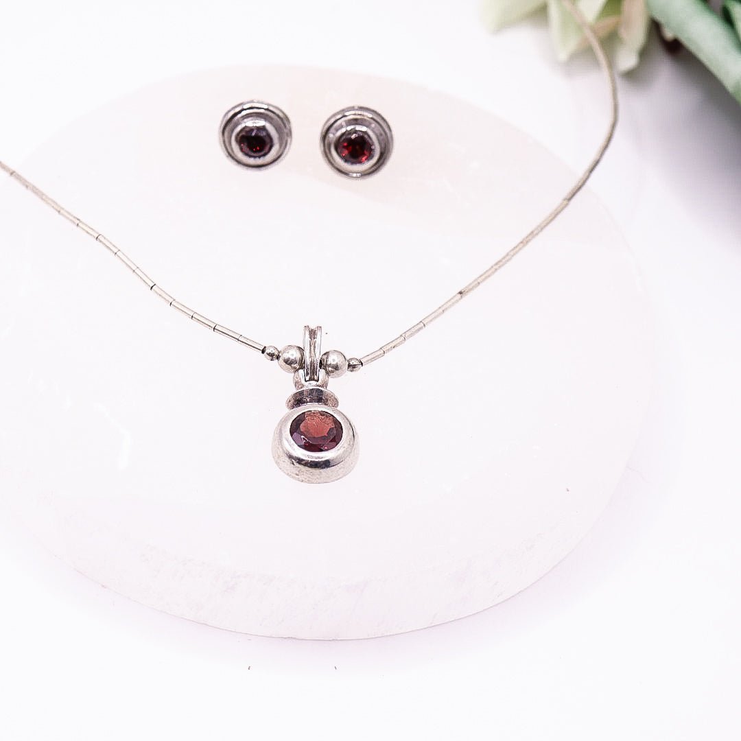 925 Sterling Silver Set with Deep Red Faceted Stones