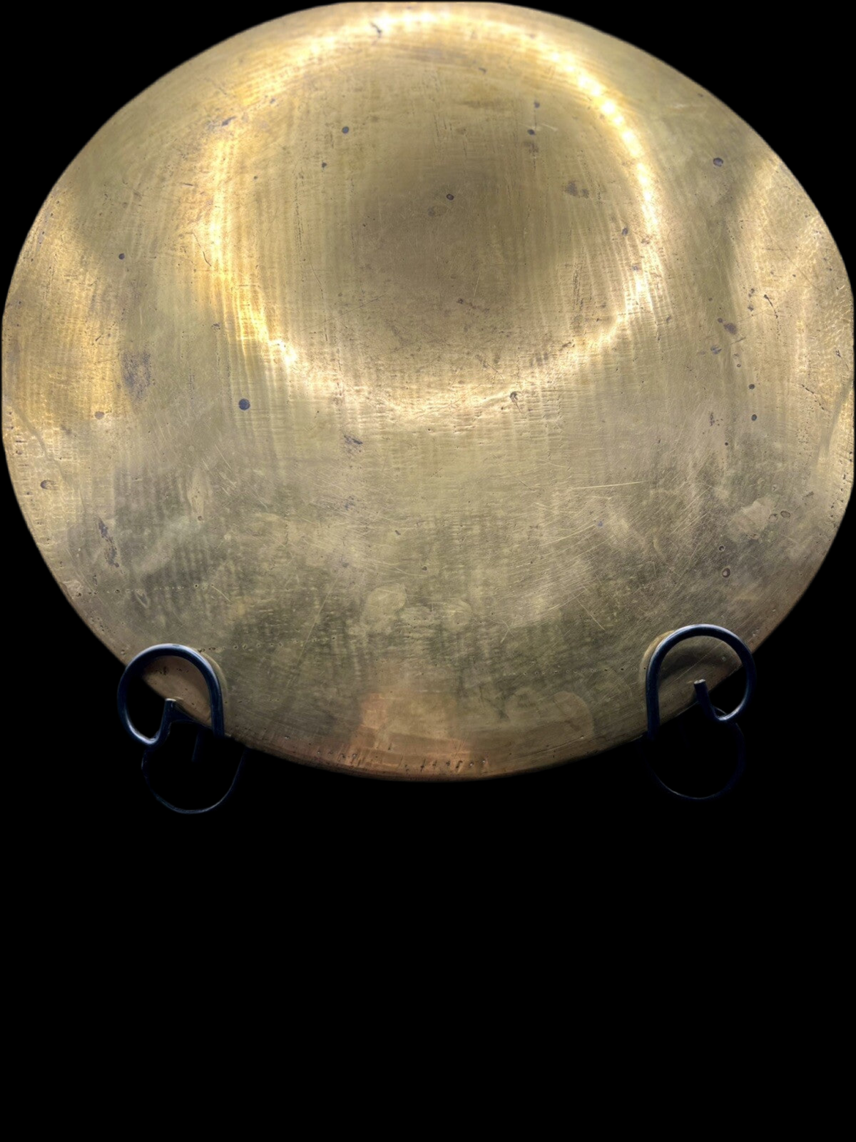 Vintage Asian Brass Tray – 38cm Raised Rim with Hand-Etched Motif & Timeworn Patina