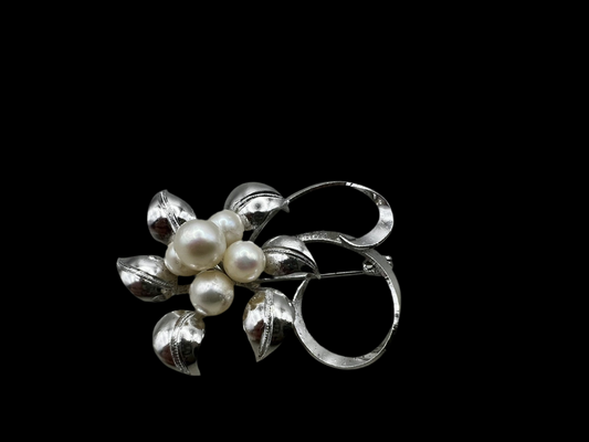 Vintage Pearl Brooch with 800 Silver Pinwheel Setting