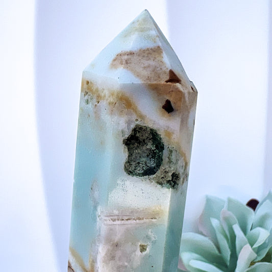 Sky Blue Quartz (Chalcedony) Crystal Point Small 9.5cm || #4  (90g)