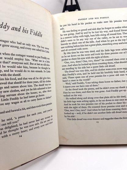 A Book of Dwarfs by Ruth Manning - Sanders | With Original Library Checkout Slip (1975–1984)