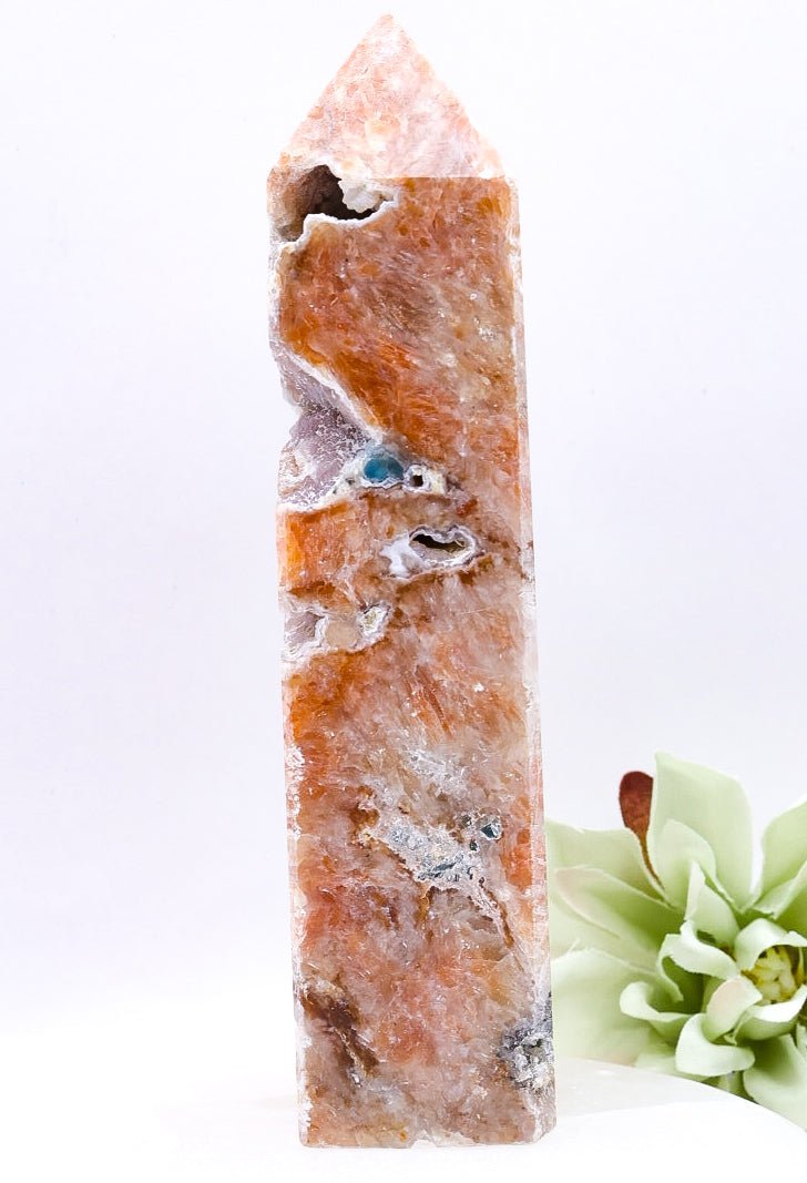 Imperfect Orange Calcite/Apatite Crystal Point Medium Size 13cm | 1 301g