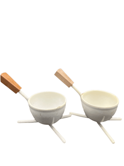 Rare Set Of 6 Tripod Egg Cups Mid - Century Modern, Retro Kitchen Accessories