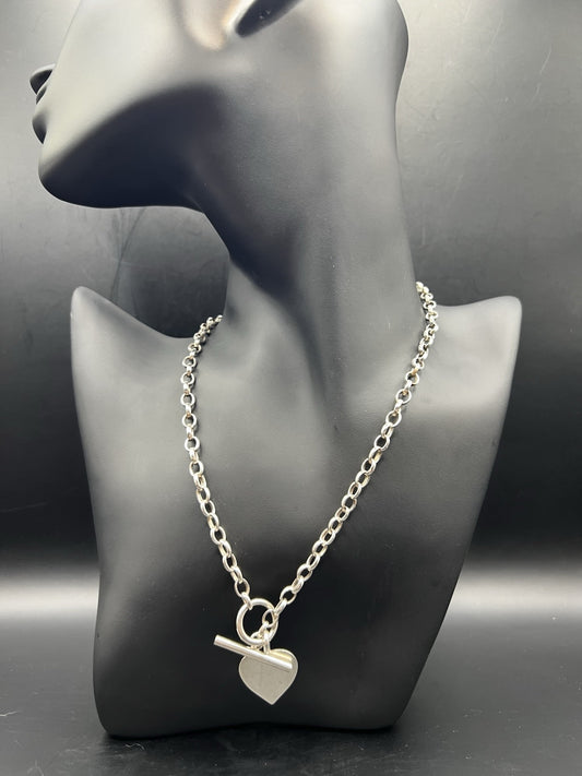925 Sterling Silver Heart Necklace T-Bar Chain 20cm Closed Gift Women’s Jewelry