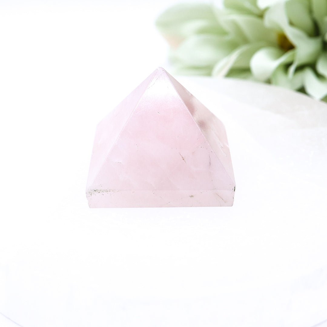 Small Rose Quartz Pyramid | 1.5cm