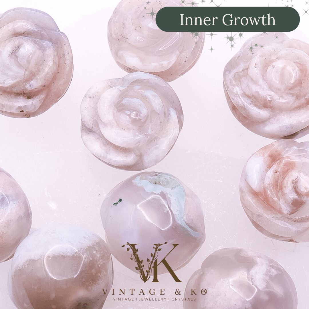 Small Rose Sakura Flower Agate Carving 2.5cm | Intuitively Chosen