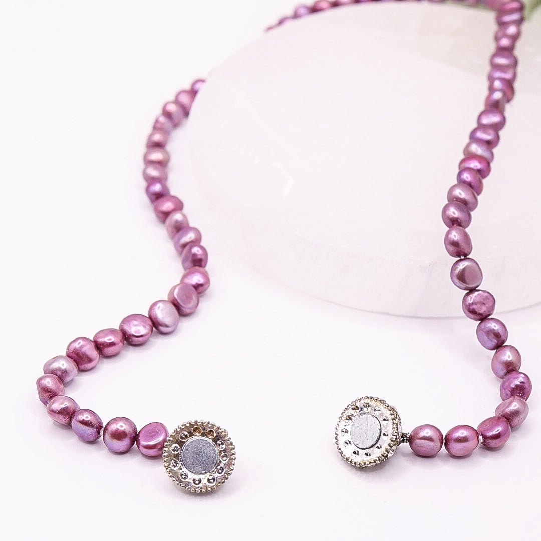 Unique Pearl Necklace Purple/Pink With Magnetic Clasp